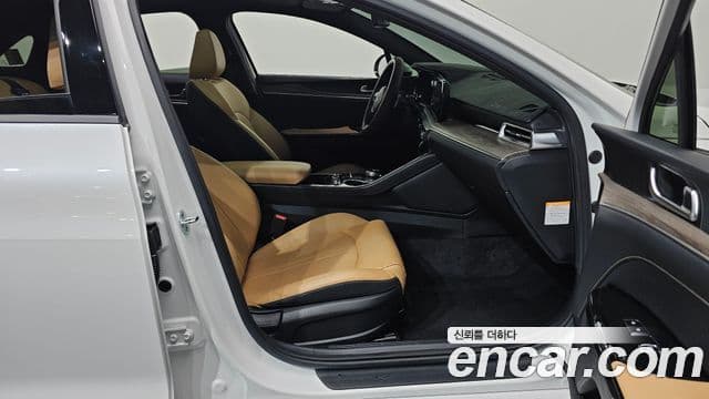 Kia K5 гибрид 3세대 Noblesse, 2022 11