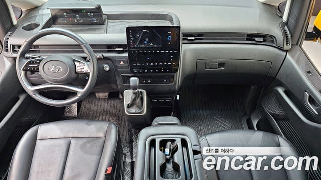 Hyundai Staria 15인승, 2023 7