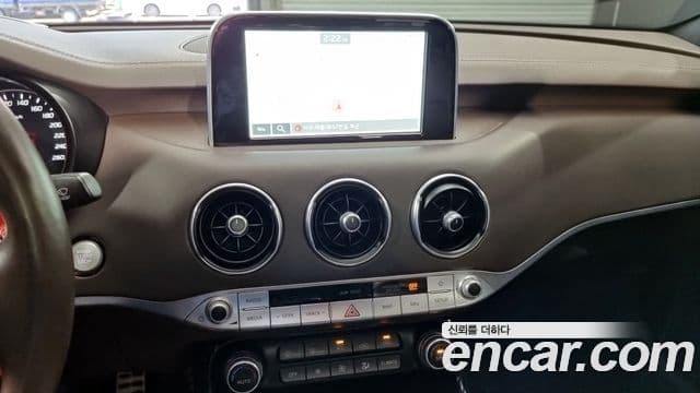 Kia 스팅어 Platinum, 2018 10