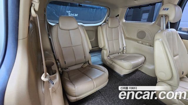 Kia All New Carnival Noblesse, 2017 13