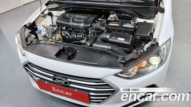 Hyundai Avante AD 1.6 GDI Value Plus, 2018 6