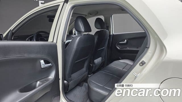 Kia The / новый New Morning Luxury, 2016 18