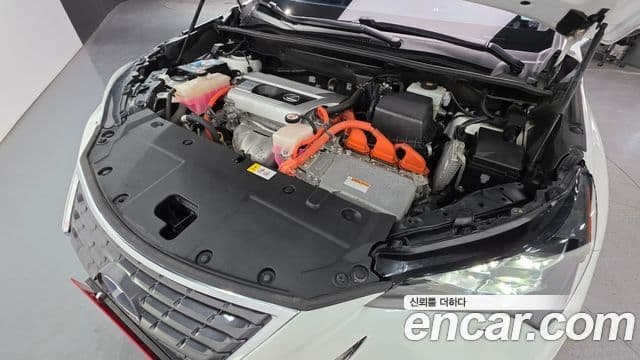 Lexus NX300h Supreme, 2018 6