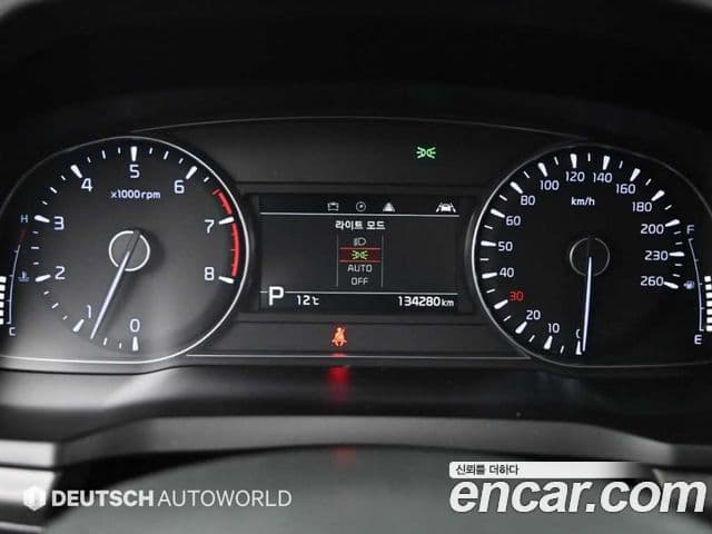 Kia K7 Premier 3.0 LPI Trendy(арендный автомобиль), 2021 8