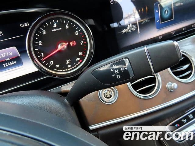 Mercedes-Benz E-класс W213 Exclusive, 2018 10