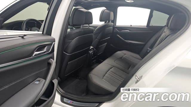 BMW 5시리즈 (G30) 520i M Sport, 2022 12