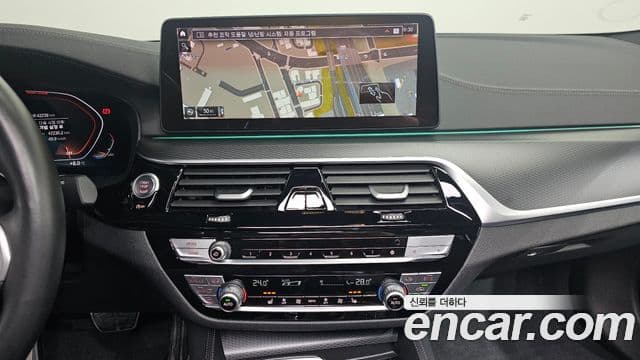 BMW 5시리즈 (G30) 520i M Sport, 2022 15