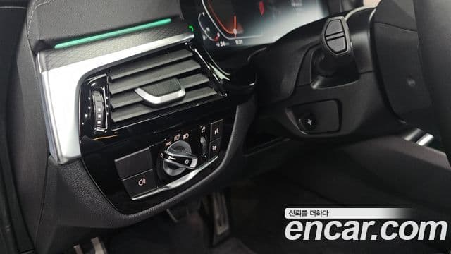 BMW 5시리즈 (G30) 520i M Sport, 2022 16