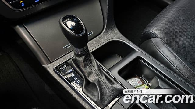 Hyundai LF Sonata гибрид Premium, 2016 9