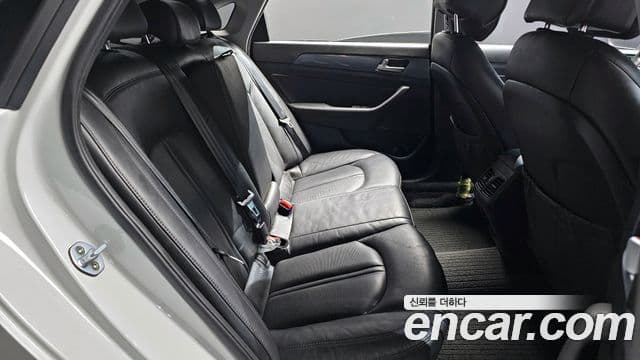 Hyundai LF Sonata гибрид Premium, 2016 13