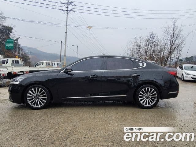 Kia All New K7 2.4 GDI Limited, 2017 3