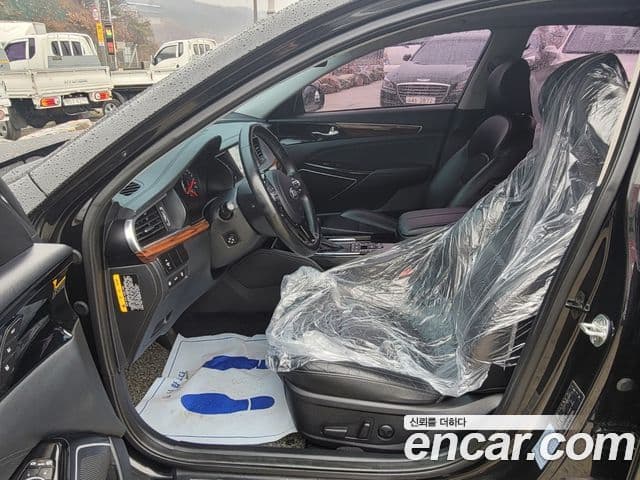 Kia All New K7 2.4 GDI Limited, 2017 17