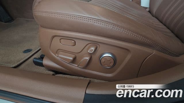 Genesis G90 Luxury, 2020 14