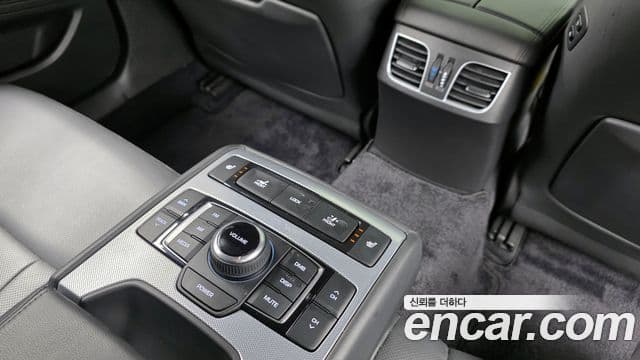 Genesis G80 Luxury, 2018 18