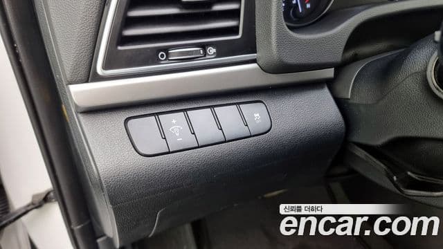 Hyundai Avante AD Modern, 2017 13