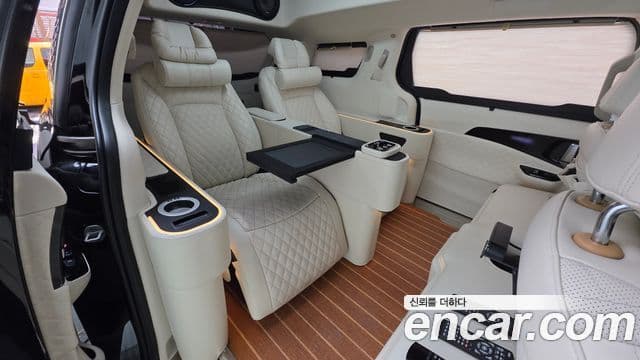 Kia Carnival 4세대 бензин 9인승 High Limousine(компания по спецнадстройкам), 2022 12
