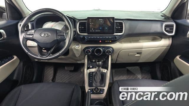 Hyundai Venue Premium, 2024 7