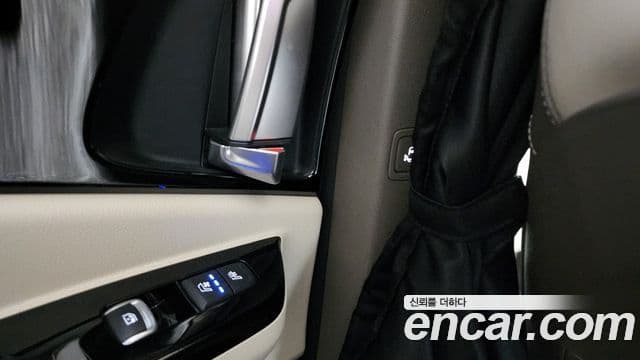 Kia Carnival 4세대 бензин 9인승 High Limousine(компания по спецнадстройкам), 2021 19
