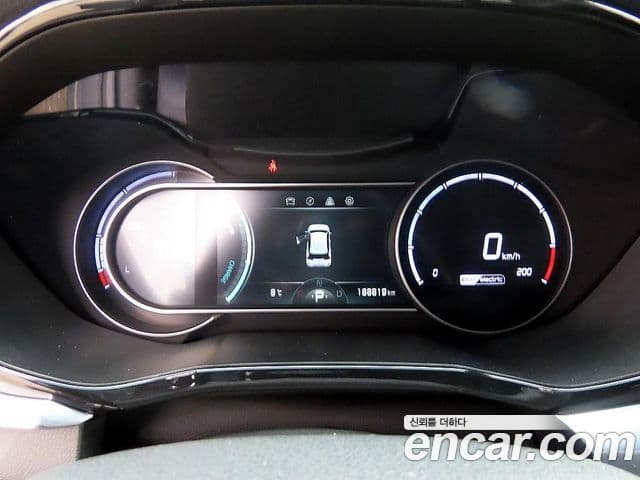 Kia Niro Plus Air (таксомоторный тип), 2023 8