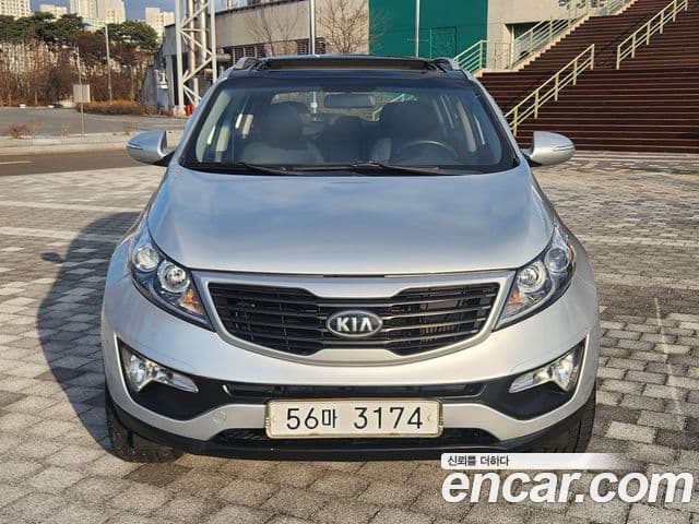 Kia Sportage R топовая версия, 2011 1