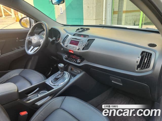 Kia Sportage R топовая версия, 2011 9