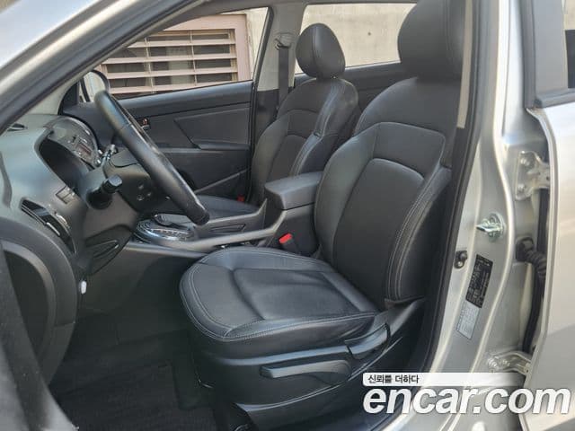 Kia Sportage R топовая версия, 2011 13