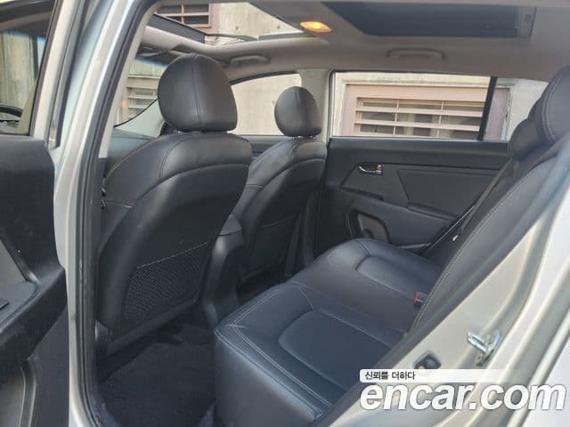 Kia Sportage R топовая версия, 2011 16