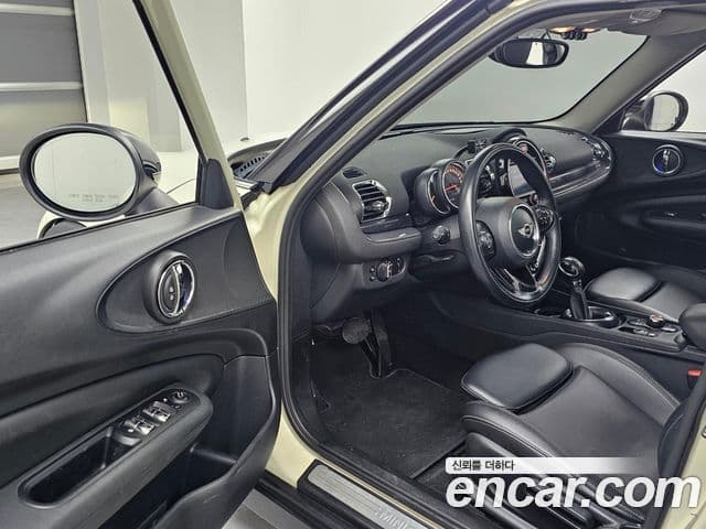 Mini Cooper 클럽맨 2세대, 2018 11