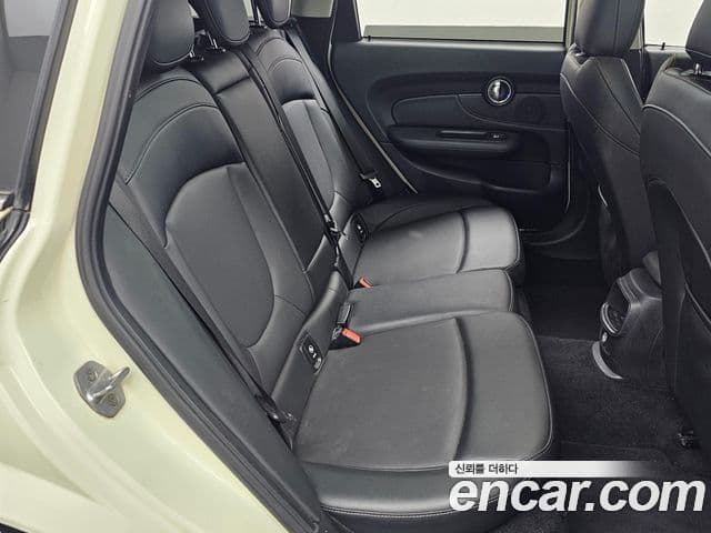 Mini Cooper 클럽맨 2세대, 2018 12