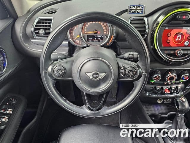 Mini Cooper 클럽맨 2세대, 2018 13