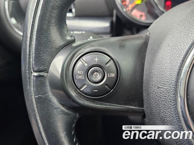 Mini Cooper 클럽맨 2세대, 2018 16