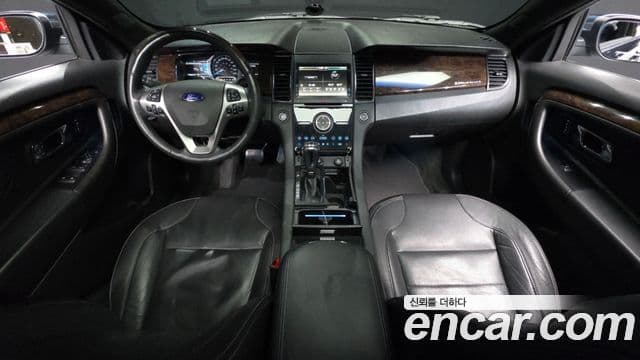 Ford New 토러스 6세대, 2016 7