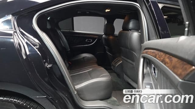 Ford New 토러스 6세대, 2016 12