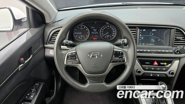 Hyundai Avante AD 1.6 GDI Value Plus, 2018 14