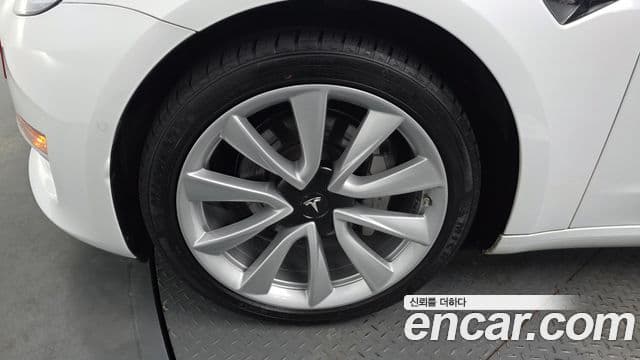 Tesla модель 3 Long Range AWD, 2020 все фото