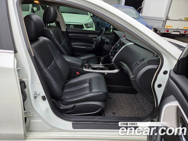 Nissan 알티마 L33, 2013 13