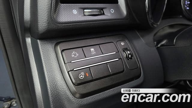 KG모빌리티(SsangYong) Tivoli дизель LX 2WD, 2017 16