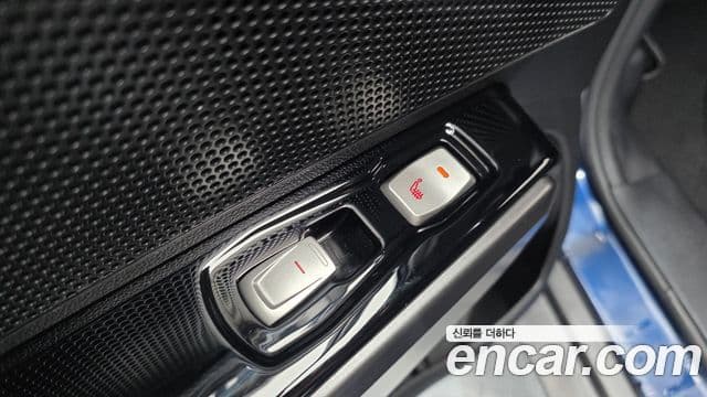 KG모빌리티(SsangYong) Tivoli дизель LX 2WD, 2017 19