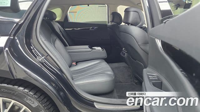 Genesis G80 (RG3) бензин 2.5 турбо AWD, 2022 12