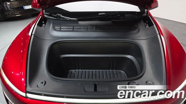 Tesla модель Y, 2025 6