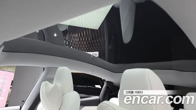 Tesla модель Y, 2025 19