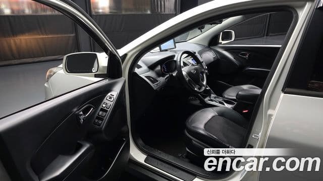 Hyundai Tucson ix Luxury, 2011 10