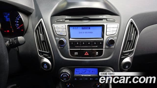 Hyundai Tucson ix Luxury, 2011 16