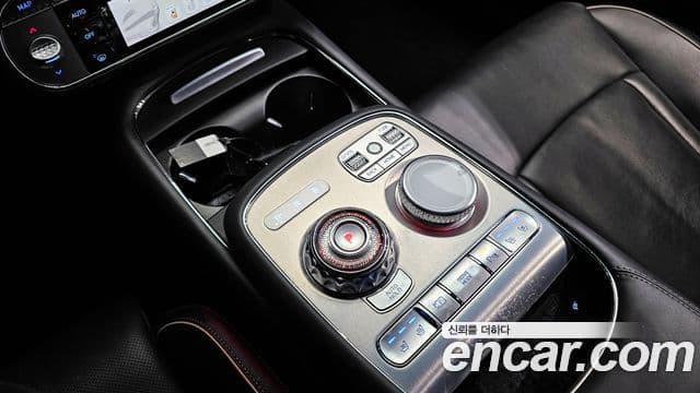 Genesis G90 (RS4) бензин 3.5 турбо AWD, 2022 9