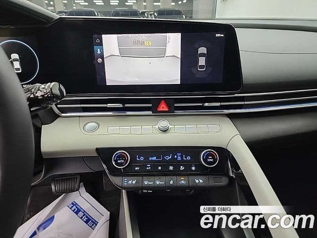 Hyundai Avante (CN7) Inspiration, 2021 10