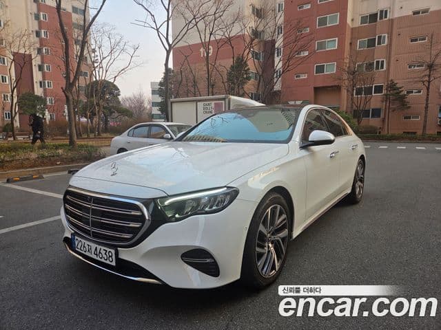 Mercedes-Benz E-класс W214 Exclusive, 2024 3