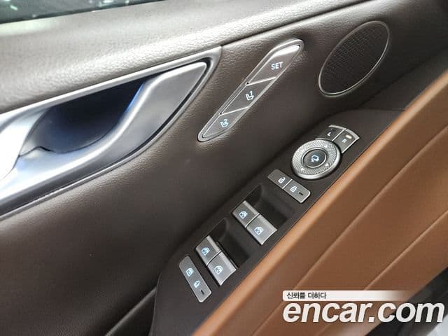 Genesis G80 (RG3) бензин 2.5 турбо AWD, 2022 12