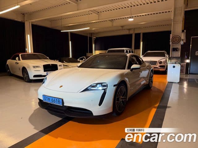Porsche 타이칸 базовый, 2023 1