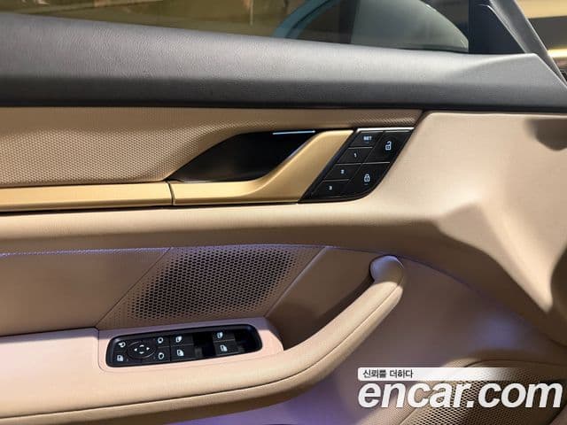 Porsche 타이칸 базовый, 2023 13