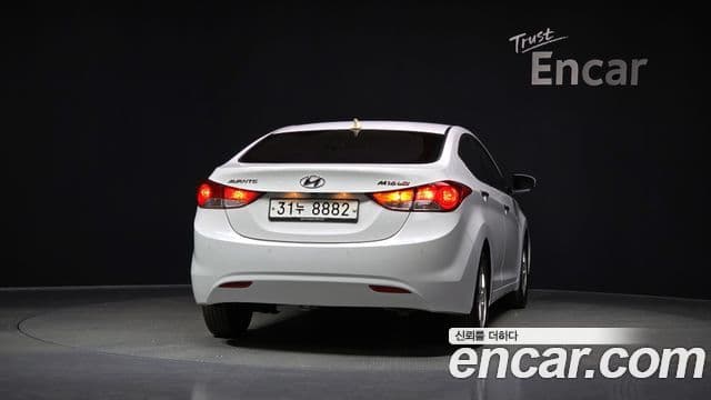 Hyundai Avante MD Luxury, 2012 4